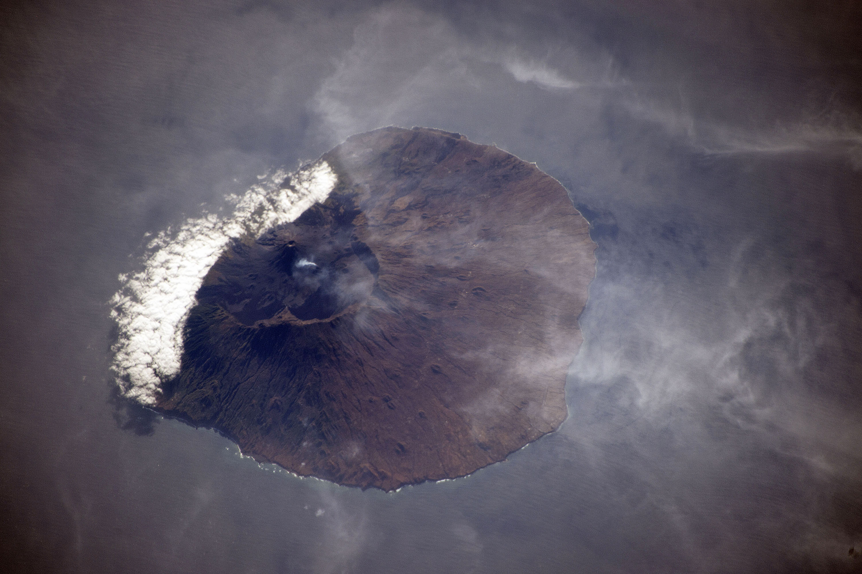 La isla de Fogo (Cabo Verde) desde la ISS el pasado día 18 de Diciembre. NASA.