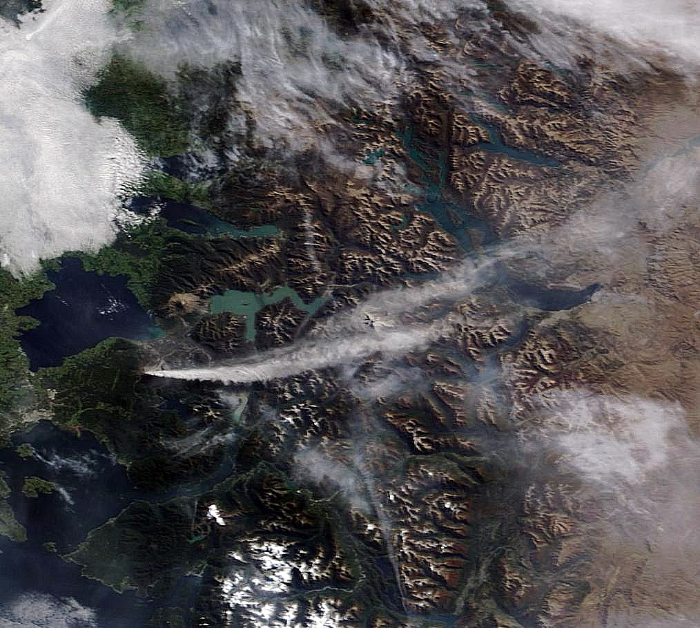 El Calbuco, fotografiado el día 24 de Abril de 2015 por el satélite Terra. NASA.